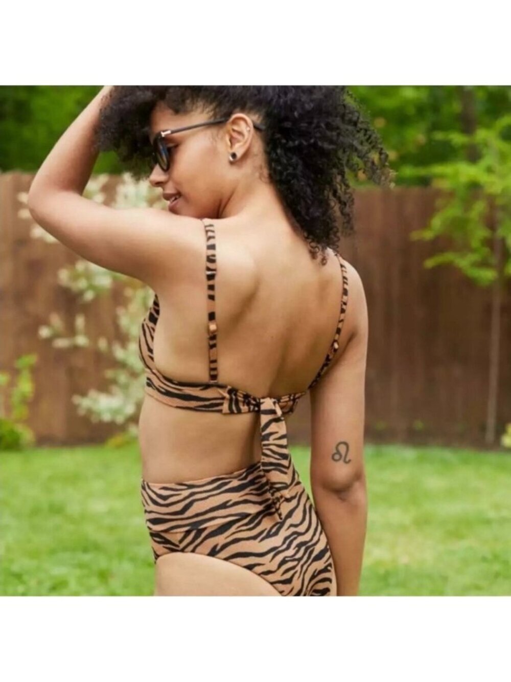NWT Aerie Pique Triangle Zebra Stripes Bikini Top - Size: Small - Picture 6 of 8